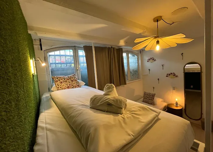 Clinkcoco * אמסטרדם