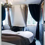Clinkcoco Hostel